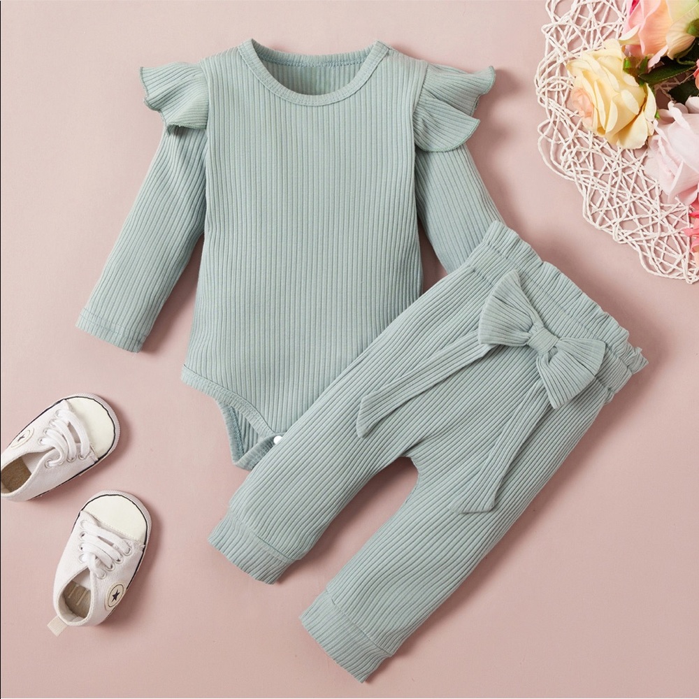 Baby girl matching set
